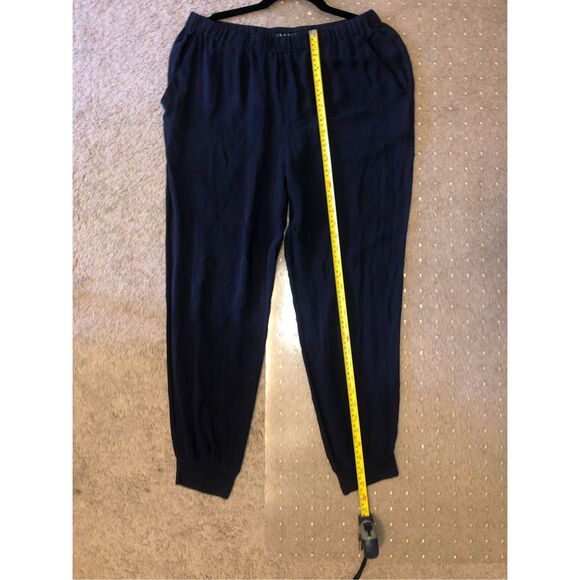 Theory Navy Blue Silk Jogger Style Pants Size Large - Picture 10 of 11
